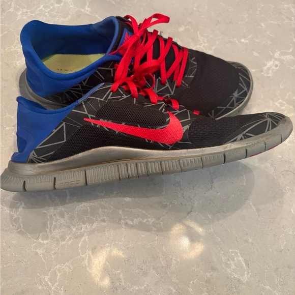 Nike 4.0 v3 Running shoes - BLACK/RED/BLUE - size 11.5 - Picture 5 of 9